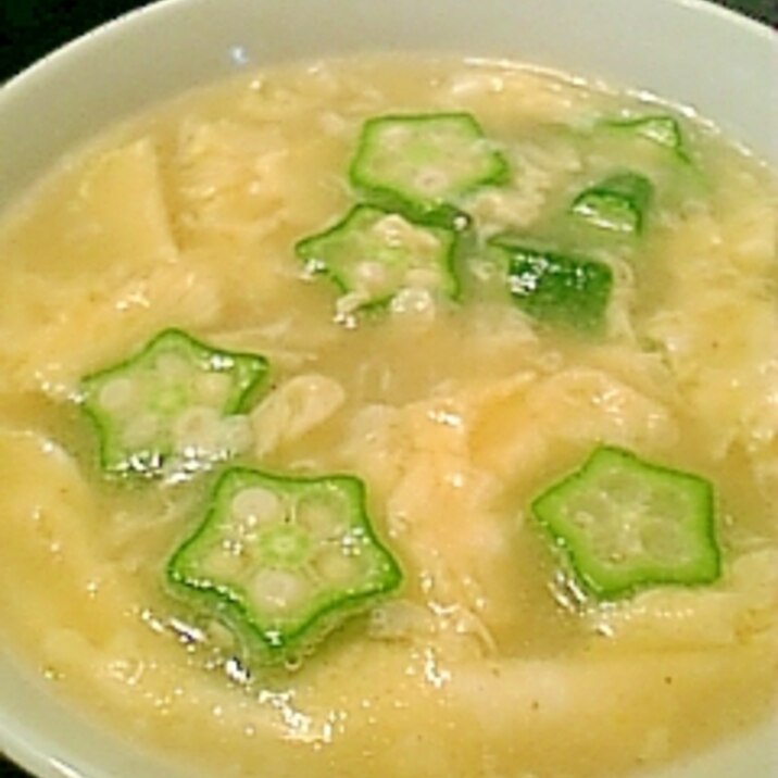 オクラと卵のふわトロ中華スープ レシピ 作り方 By オクハマモ 楽天レシピ